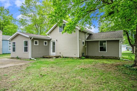 550 Cass, Constantine, MI 49042 photo 3