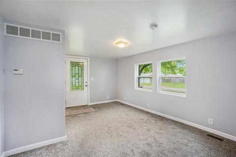 550 Cass, Constantine, MI 49042 photo 4