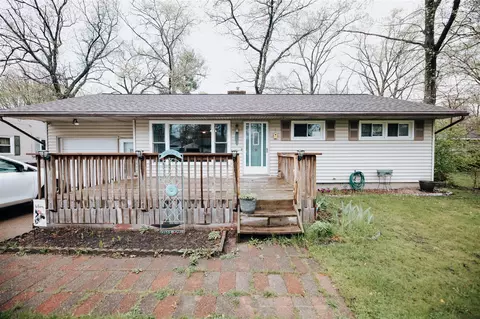 1972 Calvin, Muskegon, MI 49442