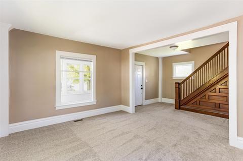 1402 1st, Jackson, MI 49203 photo 8
