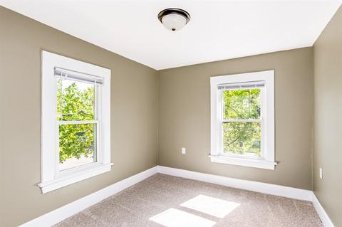 1402 1st, Jackson, MI 49203 photo 28