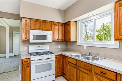 1402 1st, Jackson, MI 49203 photo 12