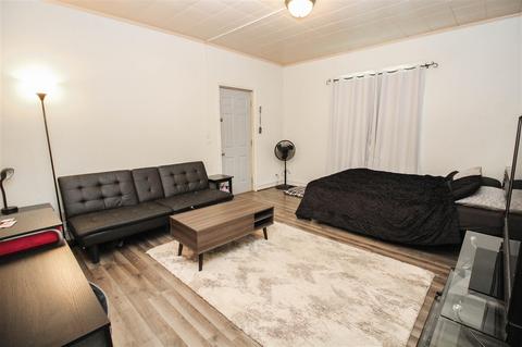 124 S Constantine, Three Rivers, MI 49093 photo 7
