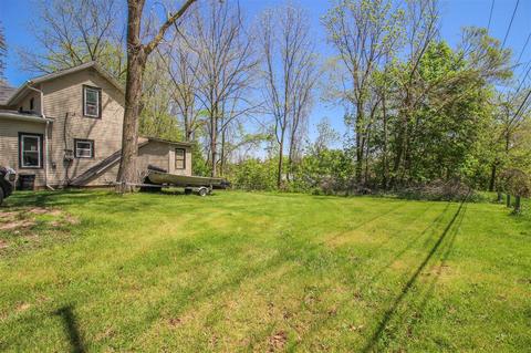124 S Constantine, Three Rivers, MI 49093 photo 5