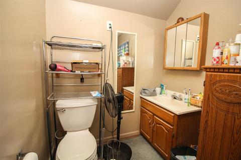 124 S Constantine, Three Rivers, MI 49093 photo 16