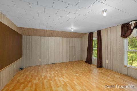 5163 Whites Brg, Belding, MI 48809 photo 13