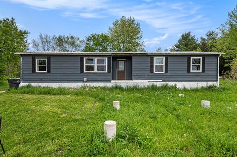 37297 County Road 665, Paw Paw, MI 49079