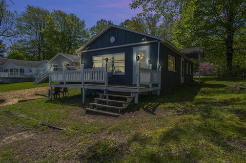47368 Woodland, Bangor, MI 49013