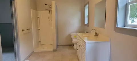 310 E Gilson, Edmore, MI 48829 photo 8