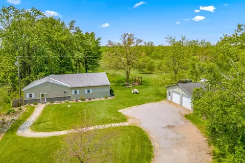 190 S Briggs, Quincy, MI 49082