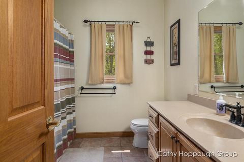 741 Kellogg, Ionia, MI 48846 photo 22