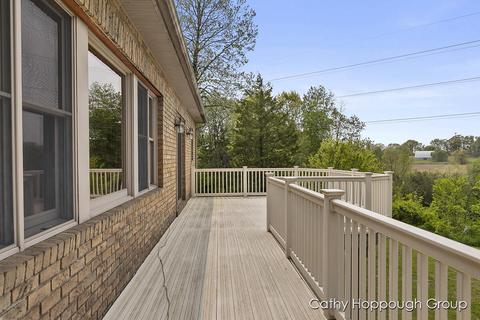 741 Kellogg, Ionia, MI 48846 photo 32