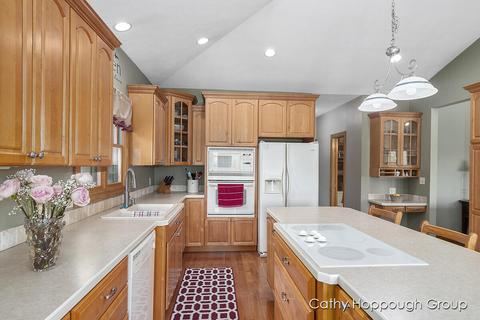 741 Kellogg, Ionia, MI 48846 photo 14