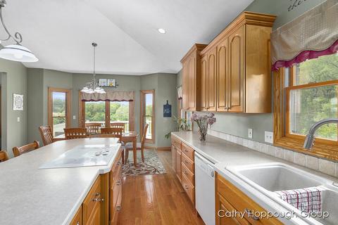 741 Kellogg, Ionia, MI 48846 photo 15