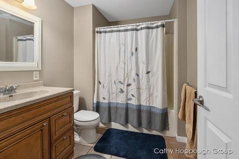741 Kellogg, Ionia, MI 48846 photo 29