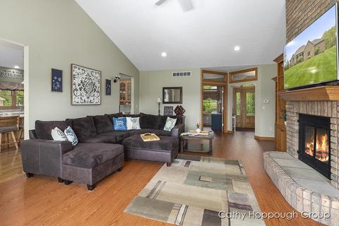 741 Kellogg, Ionia, MI 48846 photo 9