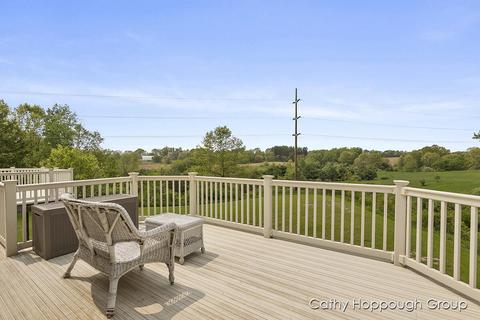 741 Kellogg, Ionia, MI 48846 photo 31