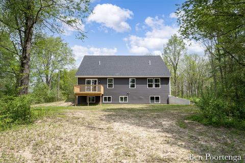 12818 Links Ln NE, Gowen, MI 49326 photo 4