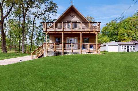 55644 Forest Bch, Dowagiac, MI 49047