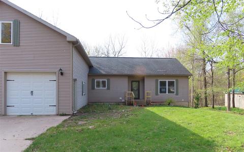 4046 Farrel, Hastings, MI 49058