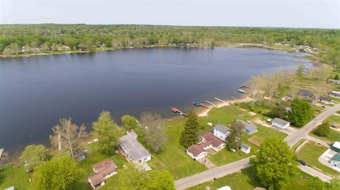 46814 Woodland, Bangor, MI 49013