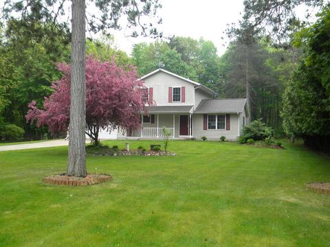 4836 Red Pne, Grant, MI 49327 photo 1