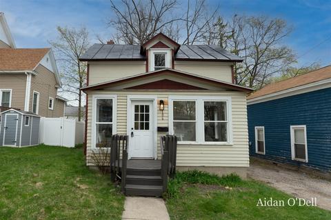 106 E Oak, Greenville, MI 48838