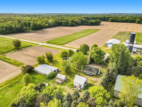 2763 140th, Dorr, MI 49323 photo 11
