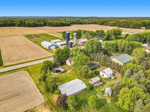 2763 140th, Dorr, MI 49323 photo 12