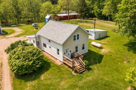 11692 36th, Scotts, MI 49088
