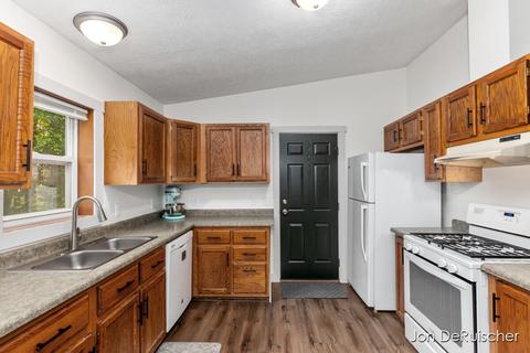 5935 Nash, Saranac, MI 48881 photo 7