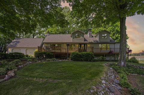 23705 Fosdick, Dowagiac, MI 49047