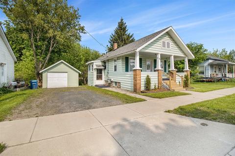 306 S Main, Scottville, MI 49454