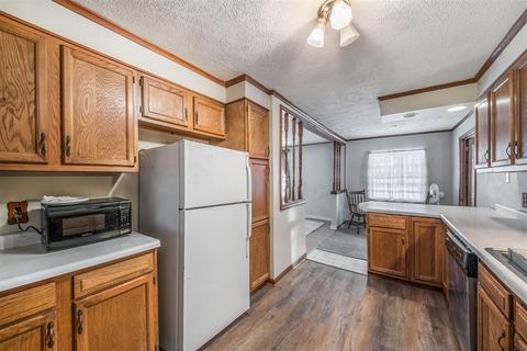 9550 Richmond, Belding, MI 48809 photo 13