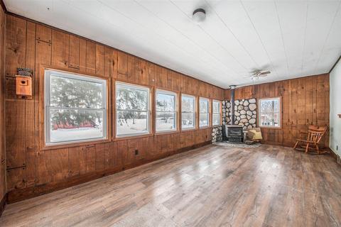 9550 Richmond, Belding, MI 48809 photo 8