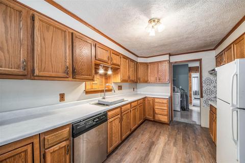 9550 Richmond, Belding, MI 48809 photo 12