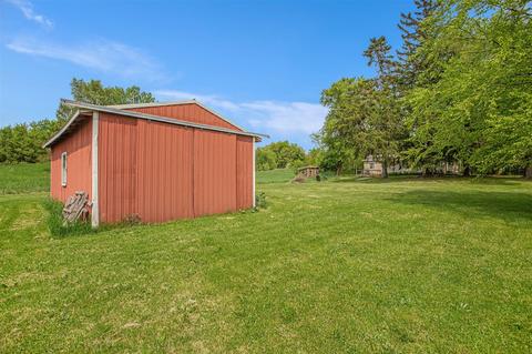 9550 Richmond, Belding, MI 48809 photo 34