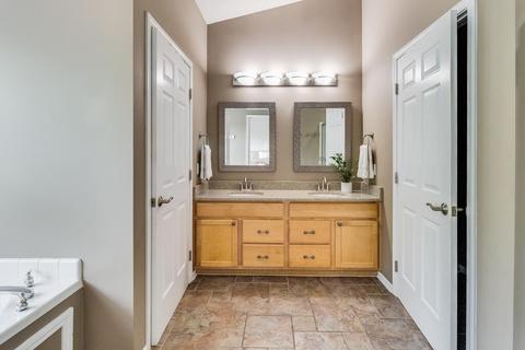 4411 Hickory Grove Ct NE, Ada, MI 49301 photo 17