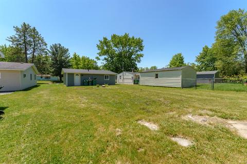 196 Wellworth, Springfield, MI 49037 photo 19