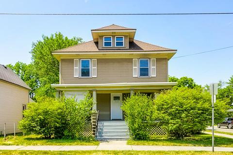 1325 Alpine, Grand Rapids, MI 49504