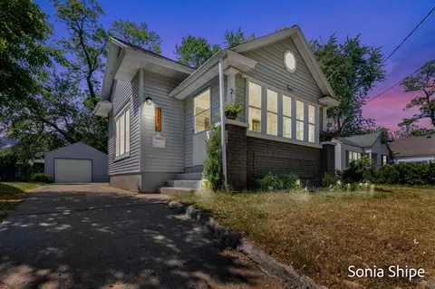 1302 Ballard, Grand Rapids, MI 49507