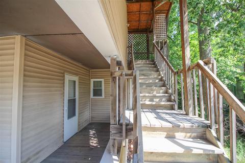 188 E Michigan Ave, Three Rivers, MI 49093 photo 4