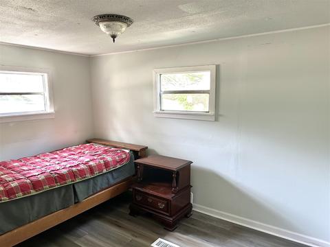 212 W Lakeview St, Crystal, MI 48818 photo 5