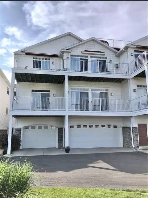 8531 Ellenwood Ests, Montague, MI 49437