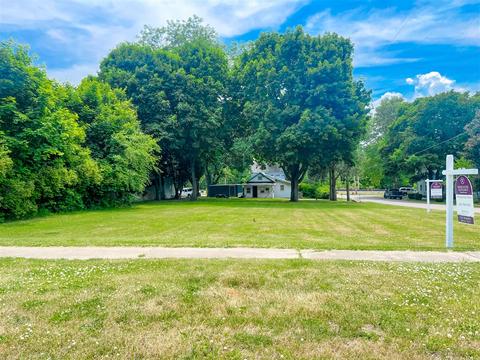 V/l Maple, Marshall, MI 49068