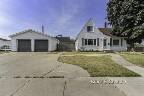 1044 W Broadway, Muskegon, MI 49441