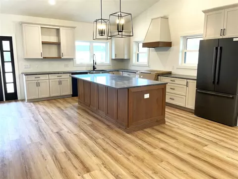 13779 Jane, Harbert, MI 49115 photo 4