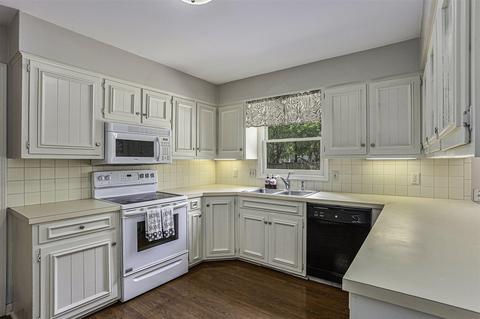 7419 30th, Ada, MI 49301 photo 10