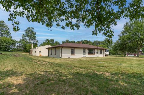 12387 E Michigan, Ceresco, MI 49033
