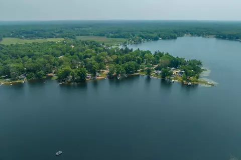 688 W Mohawk, White Cloud, MI 49349 photo 25